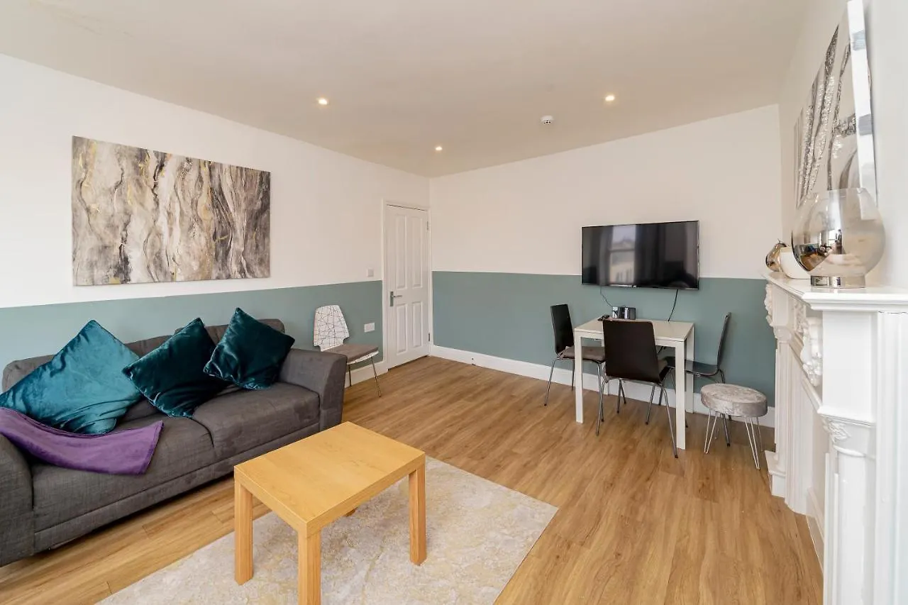 Flash Sale Central Hove 2 Bedroom Flat Bn38Bru05 Apartamento Brighton