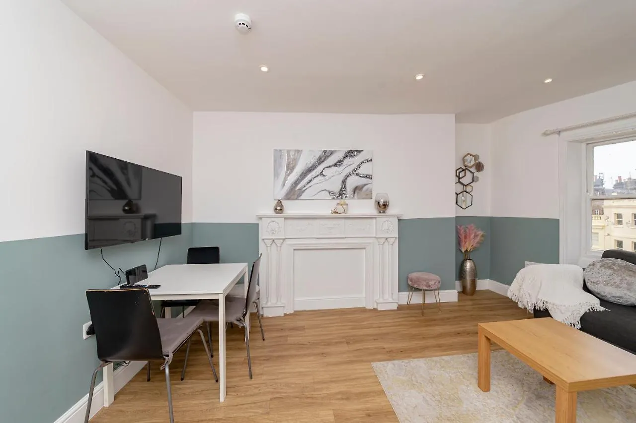 Flash Sale Central Hove 2 Bedroom Flat Bn38Bru05 Brighton
